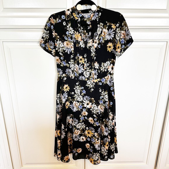 Nanette Lepore Women’s Navy Floral Spring Fit Flare Short Sleeve Midi Dress - Picture 2 of 8